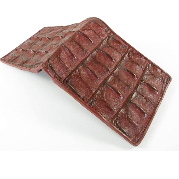 100 %  Real Alligator Red Tint Billfold - Picture 4 of 4